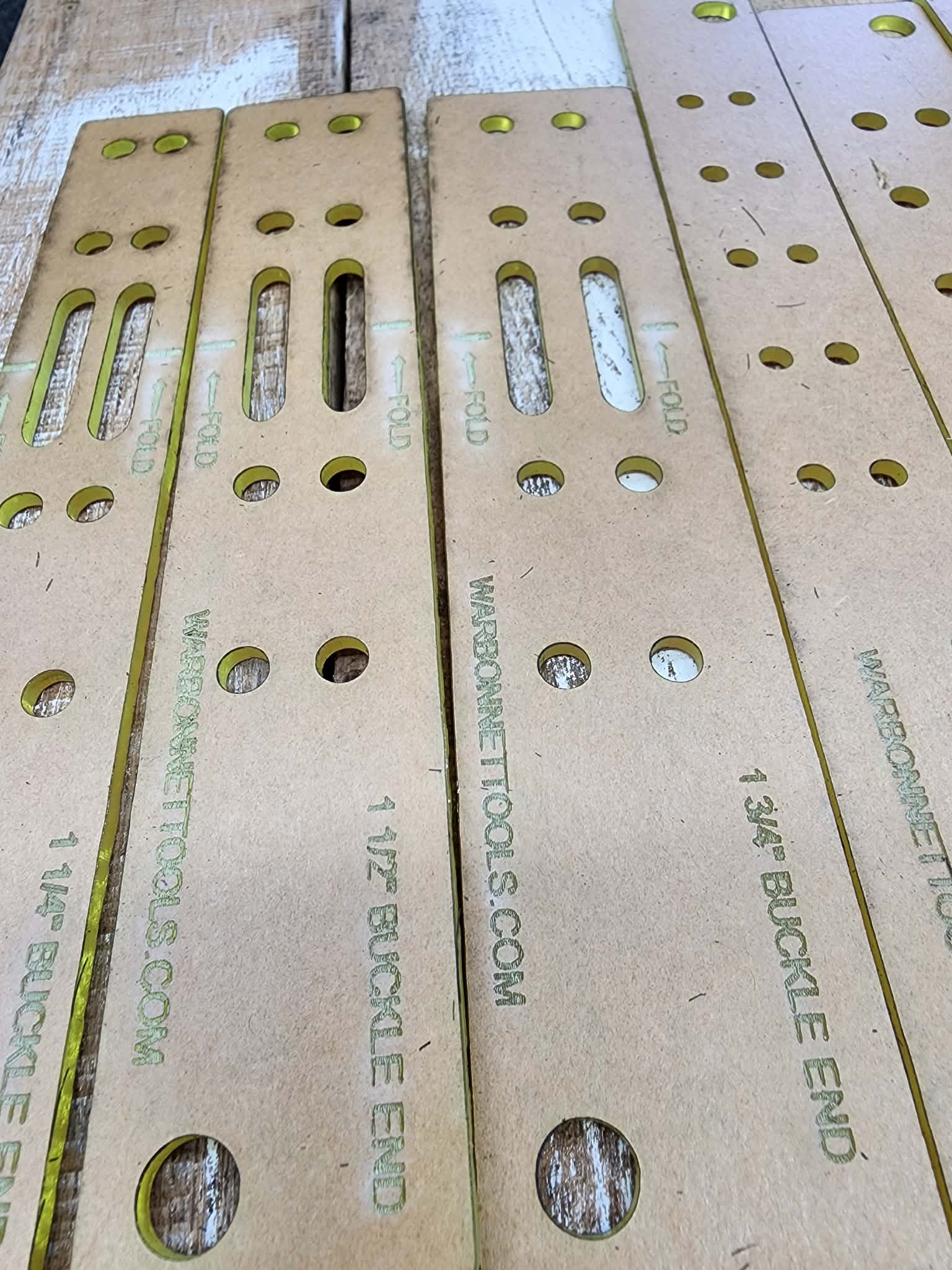 DOUBLE PRONG BELT TIP ENDS SET ACRYLIC TEMPLATE PATTERN